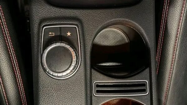 Mercedes-Benz A180 – Image 6