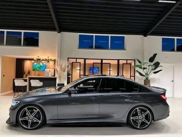 BMW 3 Series 330D – Image 33