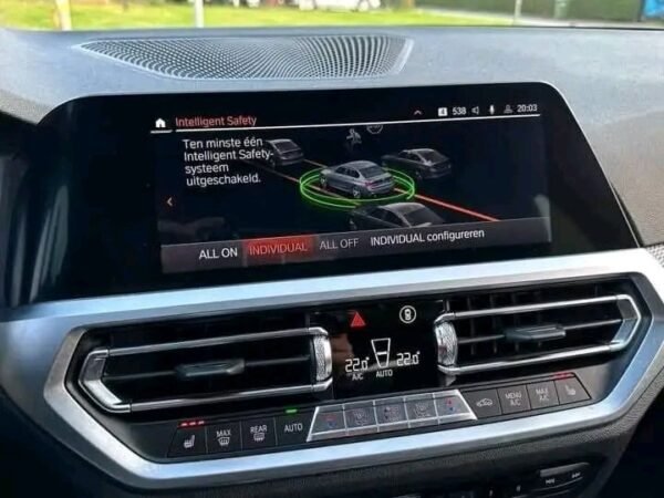 BMW 3 Series 330D – Image 15