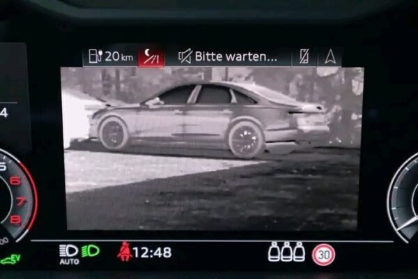 Audi A8L – Image 18