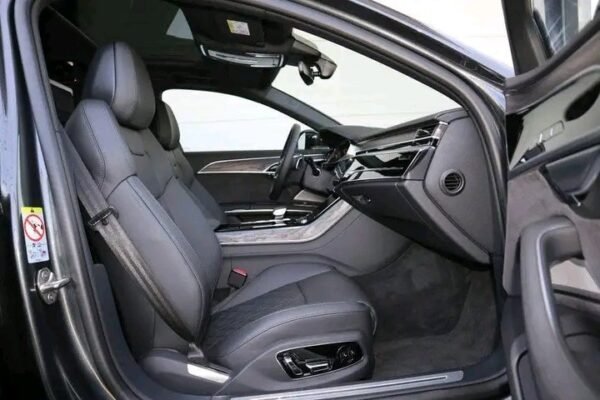 Audi A8L – Image 14