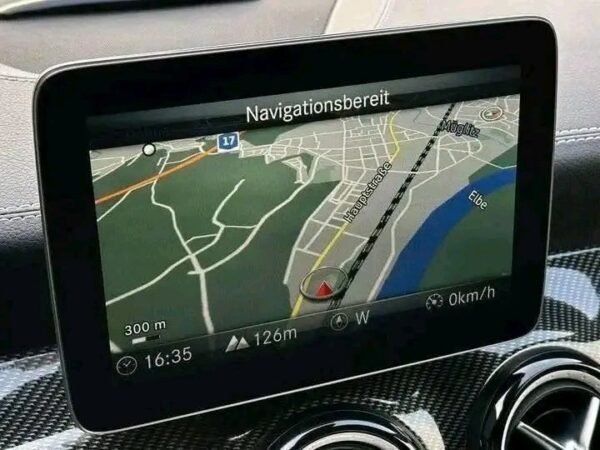 Mercedes-Benz GLA – Image 7