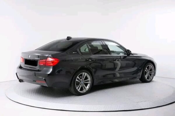 BMW 3- – Image 4