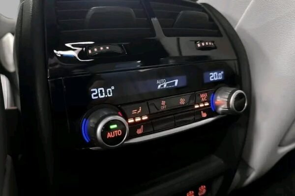 BMW 5-series – Image 35