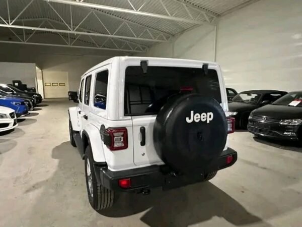 Jeep Wrangler – Image 3