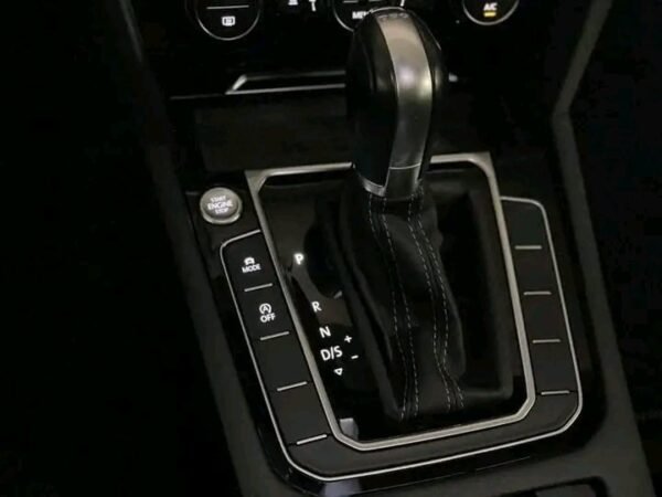 VOLKSWAGEN ARTEON – Image 14
