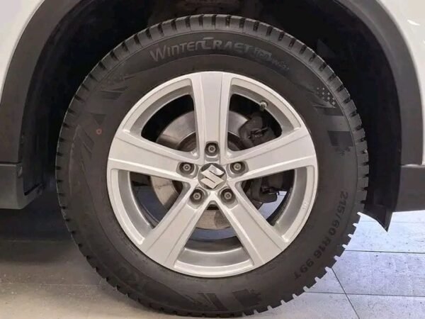 Suzuki Vitara – Image 22