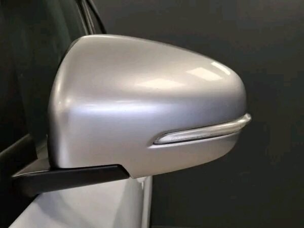 Suzuki Vitara – Image 11