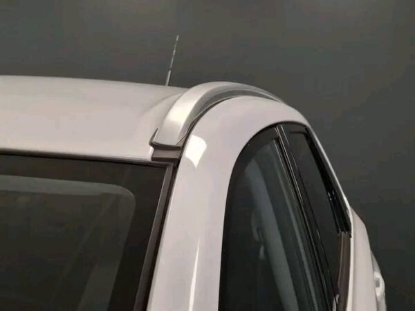 Suzuki Vitara – Image 13
