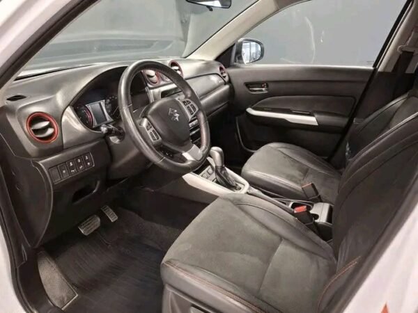 Suzuki Vitara – Image 15