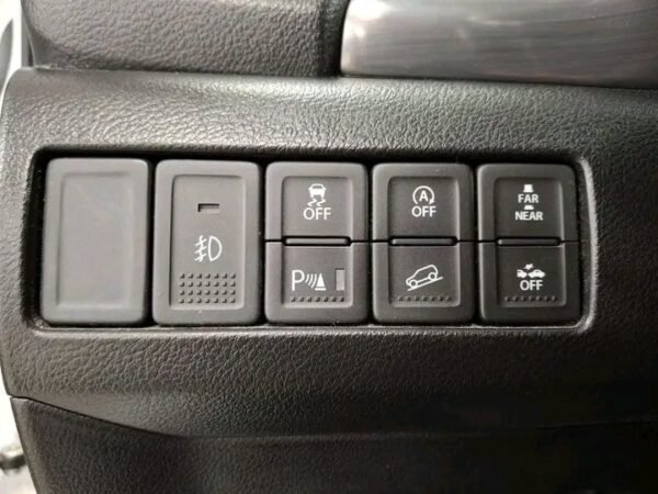 Suzuki Vitara – Image 26