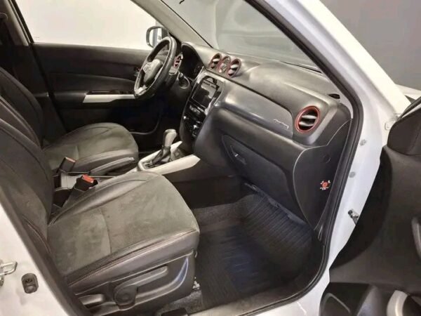 Suzuki Vitara – Image 23