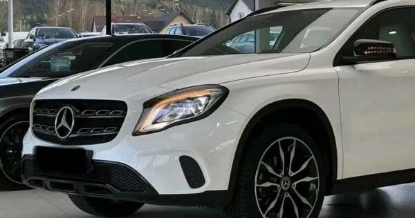 Mercedes-Benz GLA 200 – Image 3