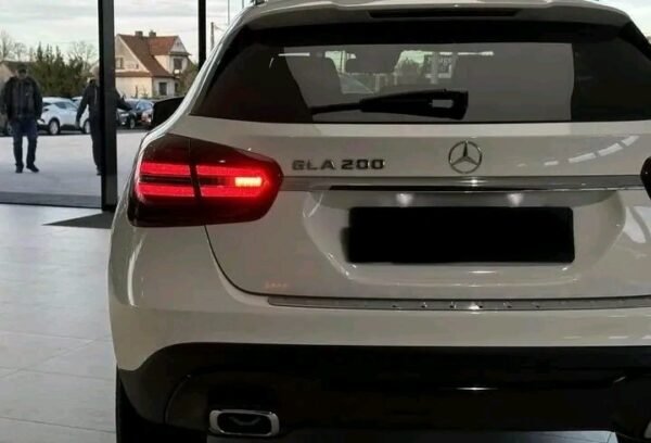Mercedes-Benz GLA 200 – Image 18