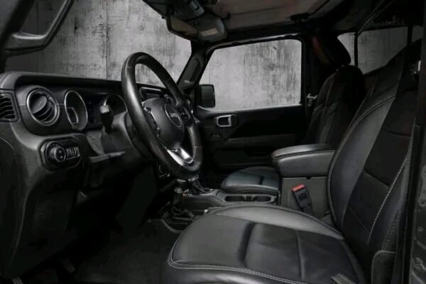 Jeep Wrangler UNLIMITED – Image 19
