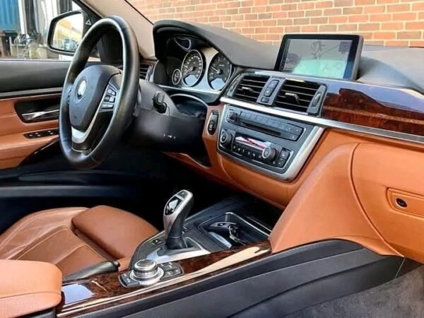 BMW 3 Series – Image 15