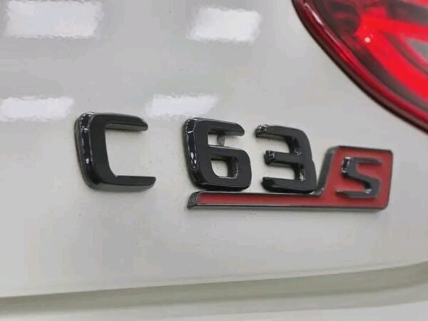 Mercedes-Benz C 63s – Image 16