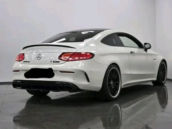 Mercedes-Benz C 63s – Image 25