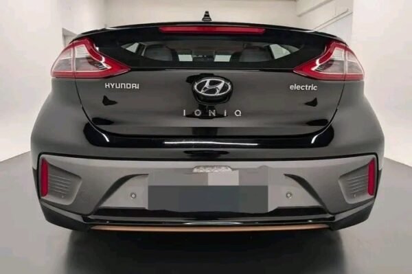 Hyundai i10 - Image 34