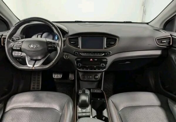 Hyundai i10 - Image 7