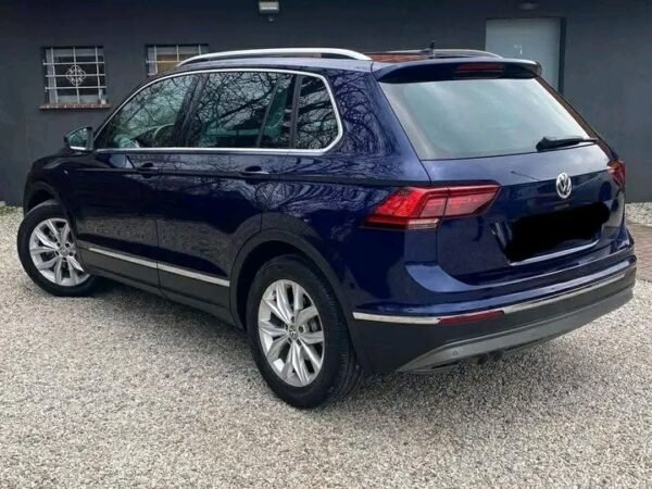 Volkswagen Tiguan – Image 17