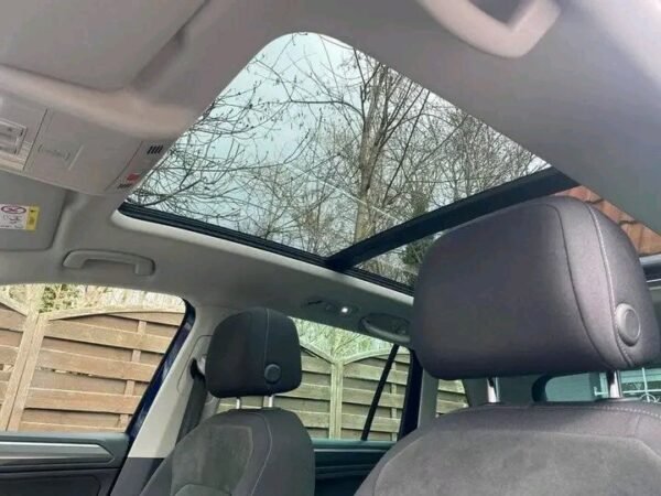 Volkswagen Tiguan – Image 10