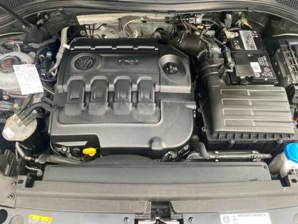 Volkswagen Tiguan – Image 8
