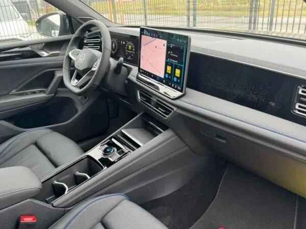 Volkswagen Tiguan – Image 10