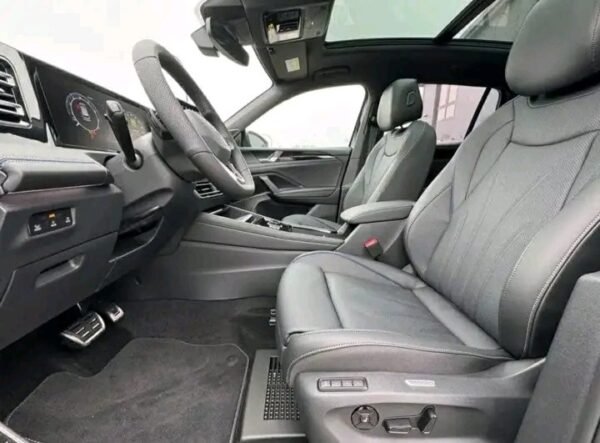 Volkswagen Tiguan – Image 11
