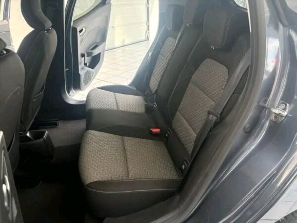 RENAULT CLIO – Image 3