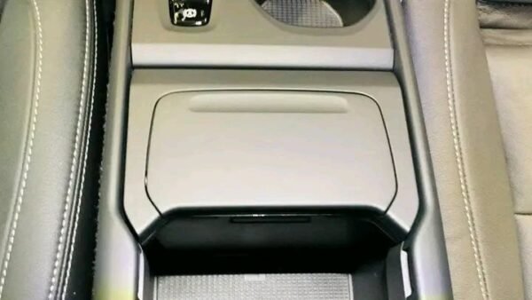 Volvo XC40 – Image 26