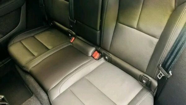 Volvo XC40 – Image 7