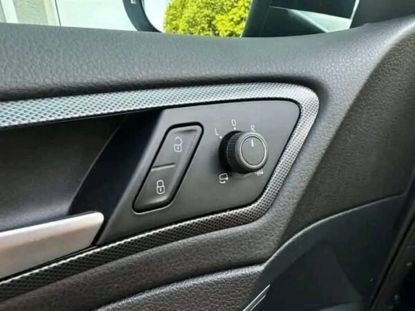 VOLKSWAGEN GOLF – Image 18