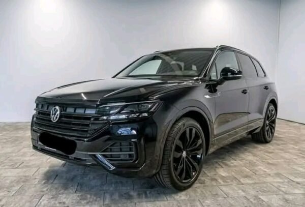 Volkswagen Touareg – Image 12