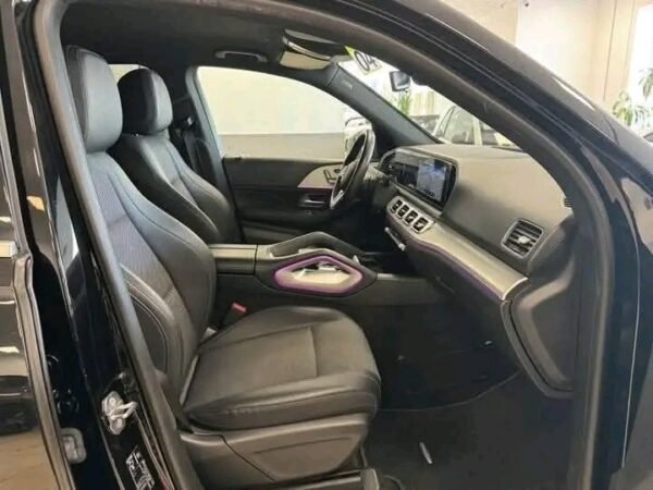 Mercedes-Benz GLE 300 – Image 8