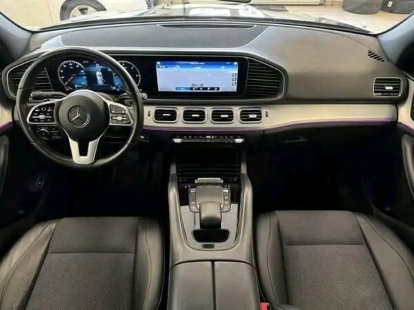 Mercedes-Benz GLE 300 – Image 16