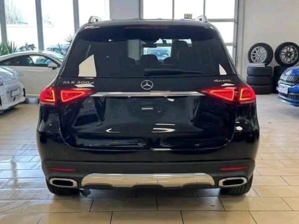 Mercedes-Benz GLE 300 – Image 20