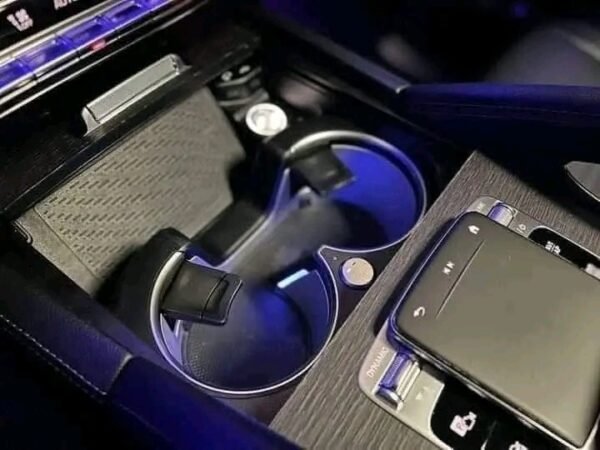 Mercedes-Benz GLE – Image 20