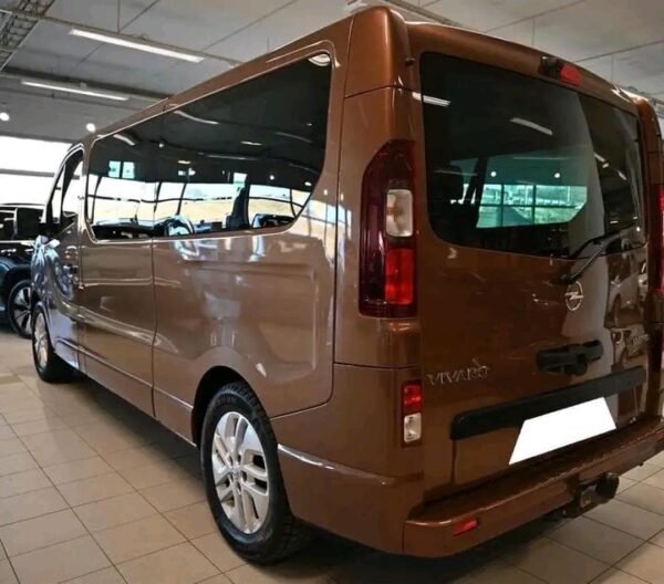Opel Vivaro – Image 21