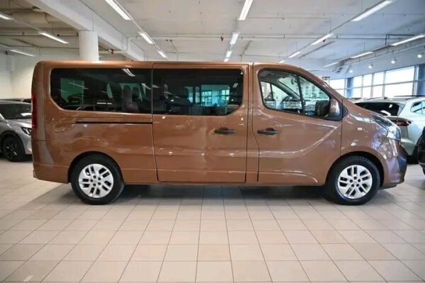 Opel Vivaro – Image 15
