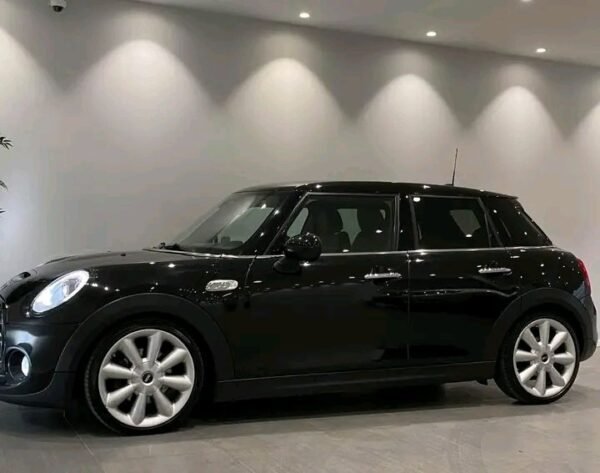 MINI Cooper S – Image 8