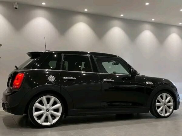 MINI Cooper S – Image 7