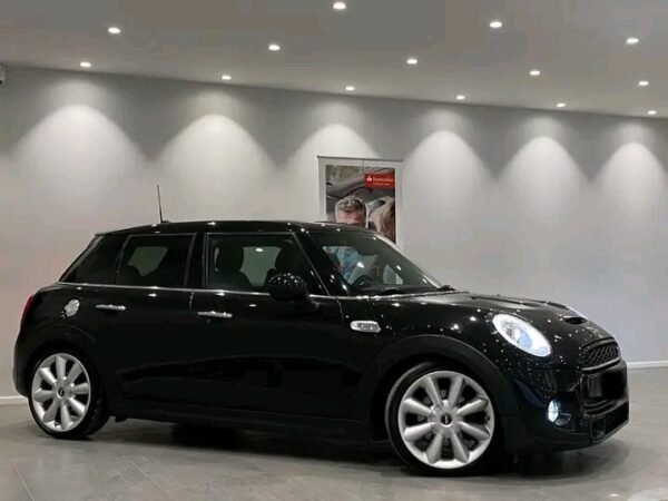 MINI Cooper S – Image 11