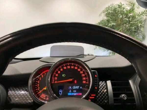 MINI Cooper S – Image 17
