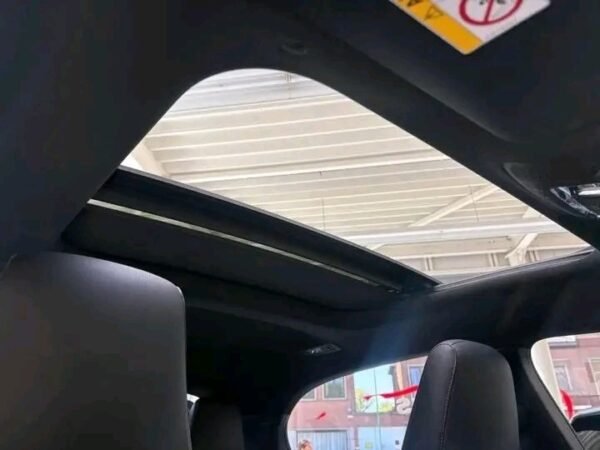 MERCEDES A-CLASS – Image 10