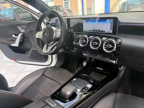 MERCEDES A-CLASS – Image 9