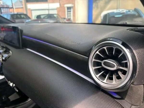 MERCEDES A-CLASS – Image 25
