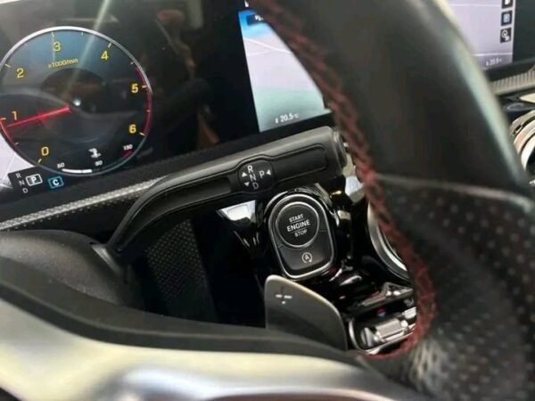 MERCEDES A-CLASS – Image 21