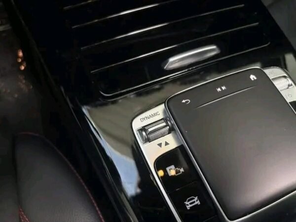 MERCEDES A-CLASS – Image 29