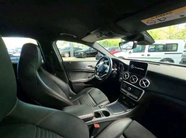 Mercedes-Benz GLA – Image 20
